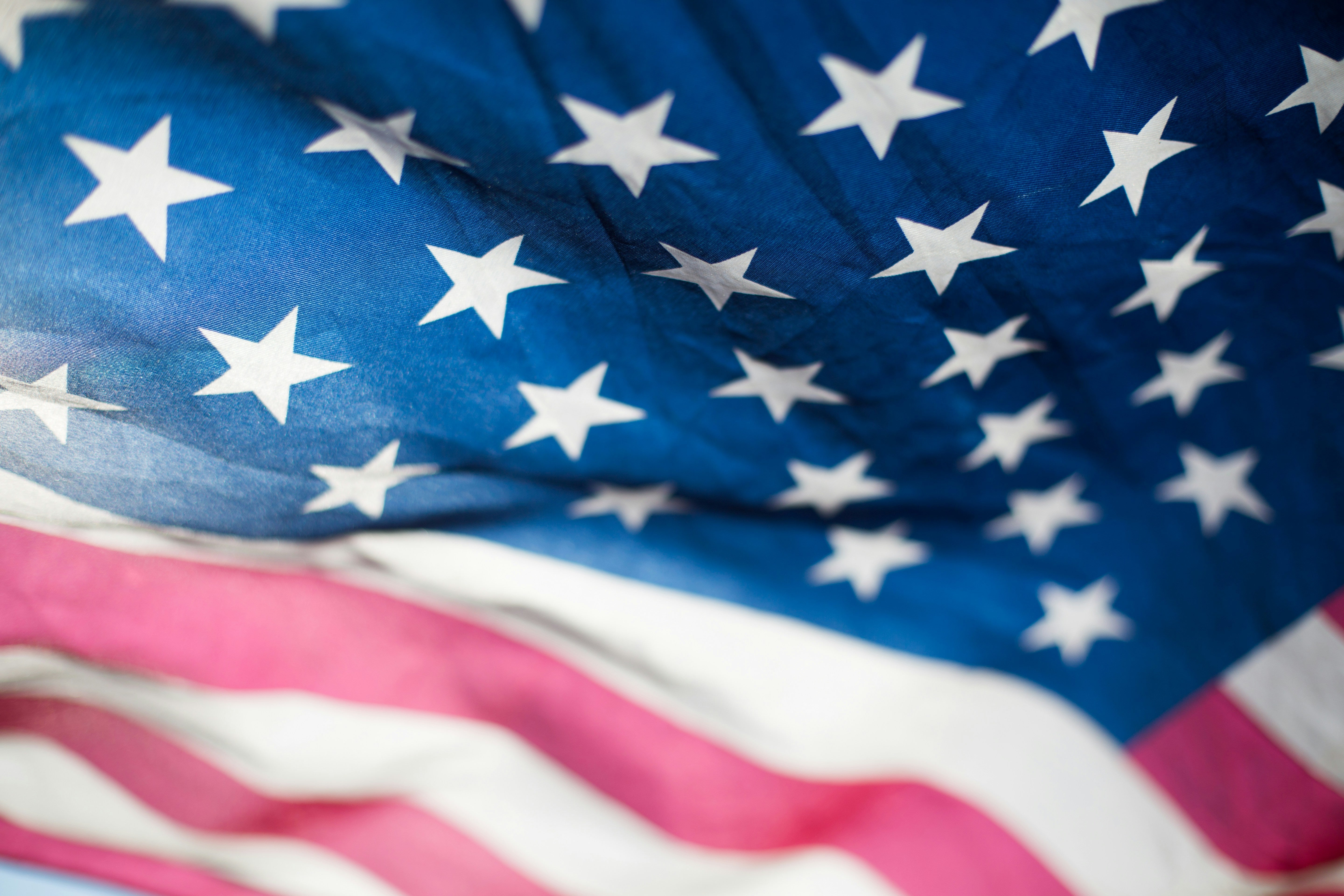 what sleeve does the american flag go on