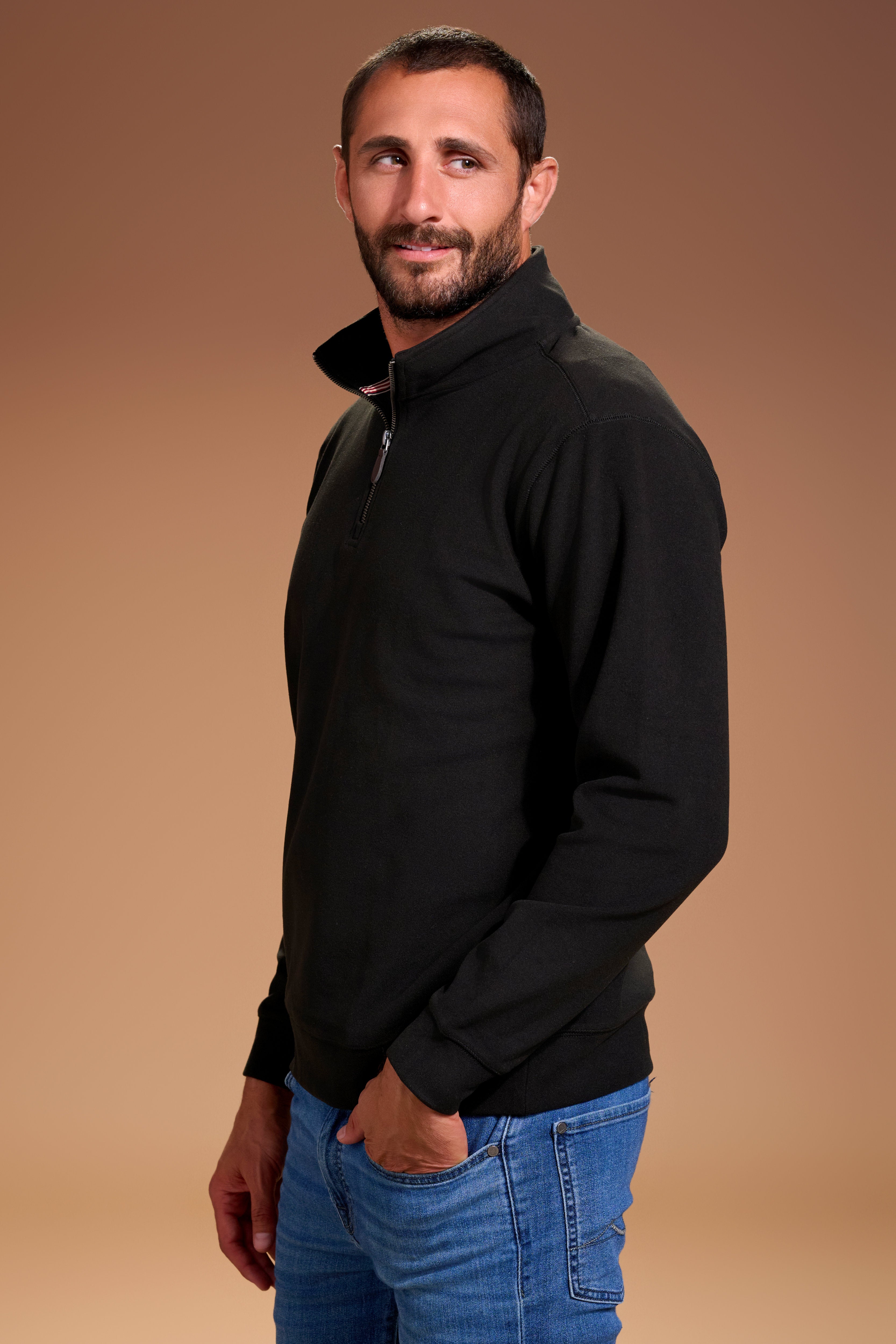 Raider Quarter Zip Mens #color_black